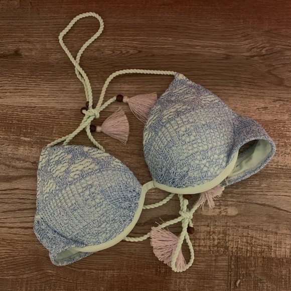 EUC VS Crochet Swimming Bra - Picture 1 of 5